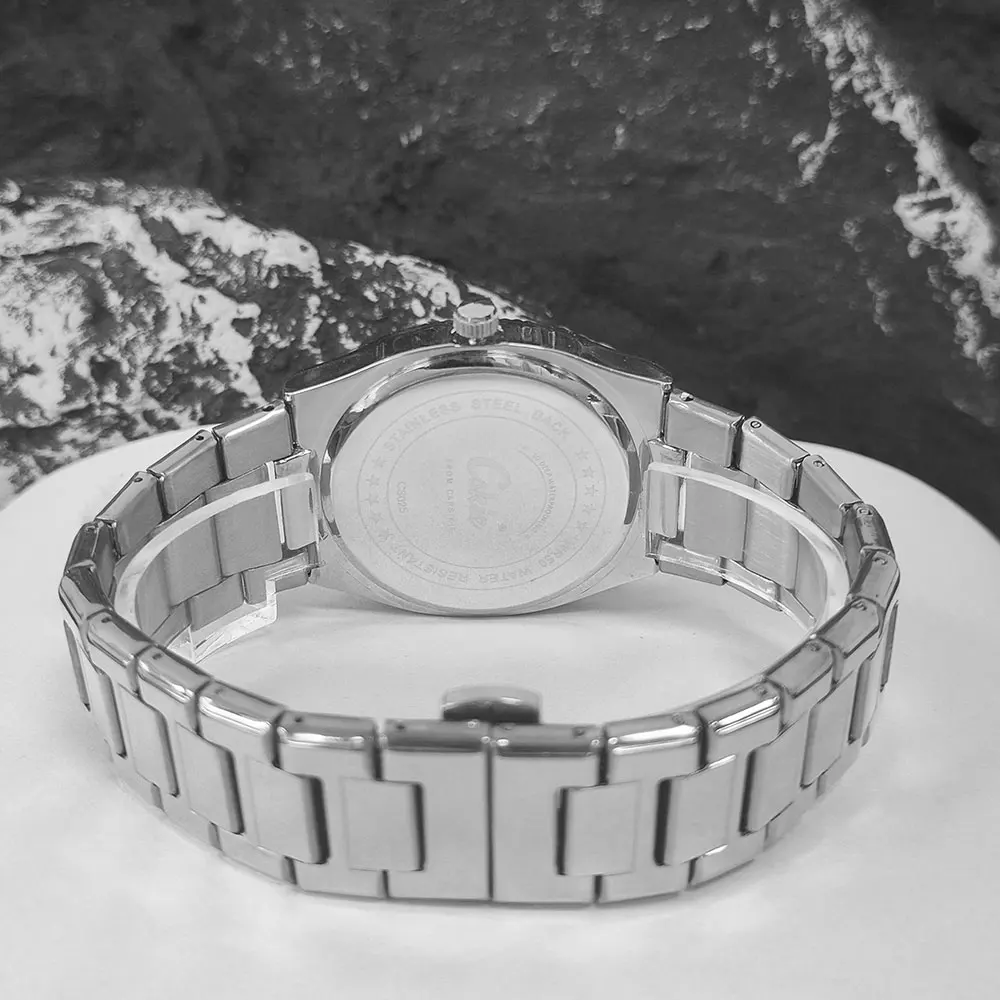 2025 Nuovi orologi al quarzo da uomo delle migliori marche Orologio quadrato con quadrante grande Orologio da polso sportivo da uomo Premium Manga Cartoon