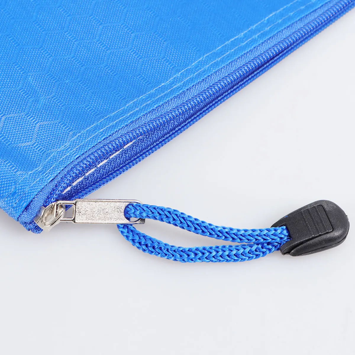 

3 шт., прочная тканевая сверхмощная сумка для футбольных файлов, размер А4, на молнии, идеально подходит для путешествий, офиса, ежедневного использования, зубная щетка, зубная паста, полотенце для рук