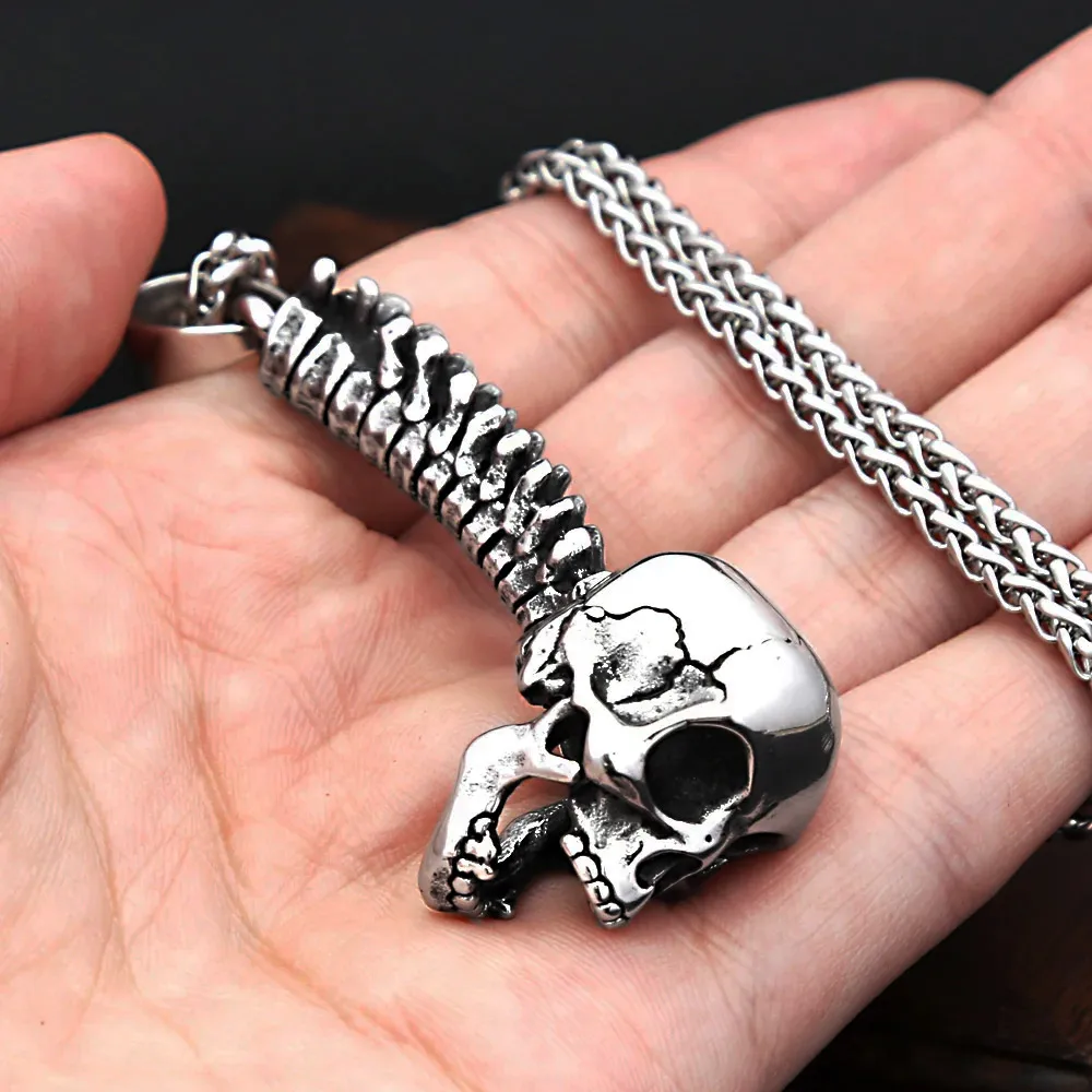Unisex-Halskette mit gebogenem Schädel-Skelett-Anhänger aus Edelstahl, Vintage-Knochen-Anhänger, Gothic Hip-Hop Biker Mode-Schmuck Geschenk – Detail 4