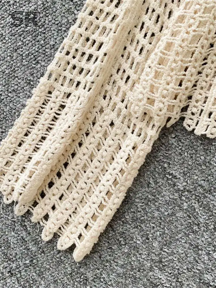 

BabYoung Korean Hollow Out Knitted Blouse Long Sleeves Single Breasted Loose Tops Women Fashion Summer Casual Sunscreen Shirt