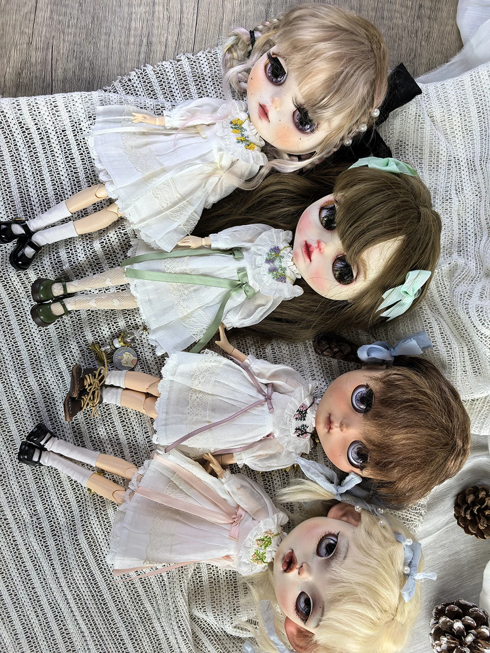 Long-Sleeved ICY Cute Embroidered Lace Dress for Blythe Dolls OB22 OB24 AZONE Accessory Clothing for blythe Dolls