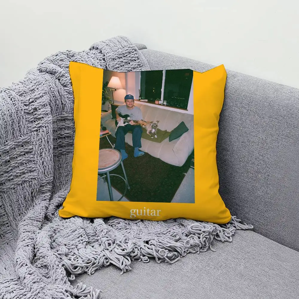 

Singer M-Mac DeMarco Guitar 30x30cm 45x45cm Pillow Case Decor Protective Covers Comfortable Soft For Sofa Living Room Home Offic
