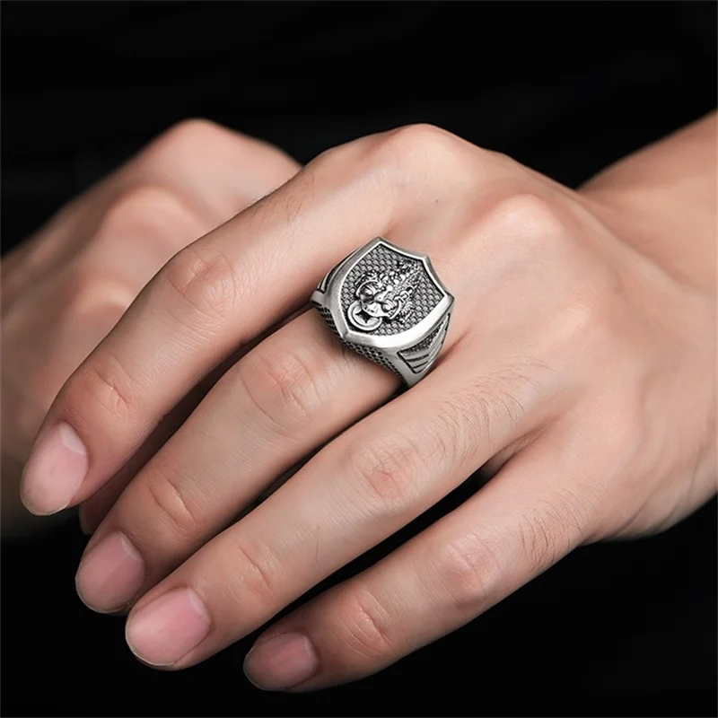 Vintage Relief Coins Ring Men Jewelry Lucky Wealth Animal Toad Ring Male Finger Accessories Adjustable
