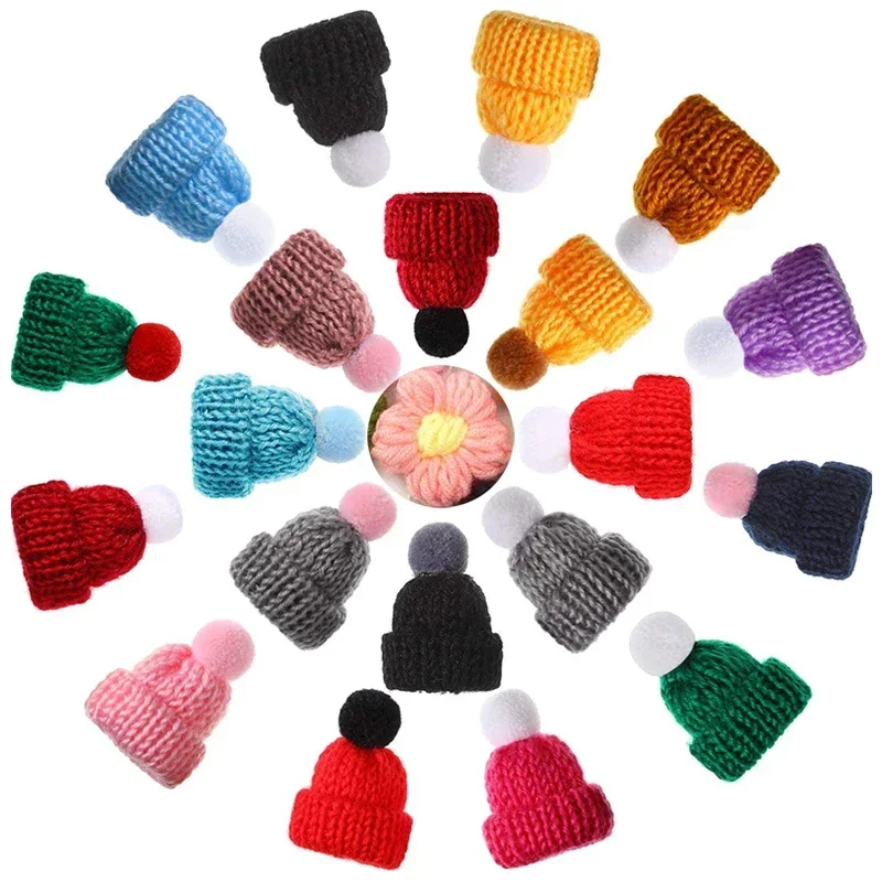 10/20pcs Mali santa Fejfedő színben hairball hats Bross Pulóver csapok Jelvény Csőbilincs ruhák Babaarcú de nem okos nő accessor DIY Megvarr kézműves dekor