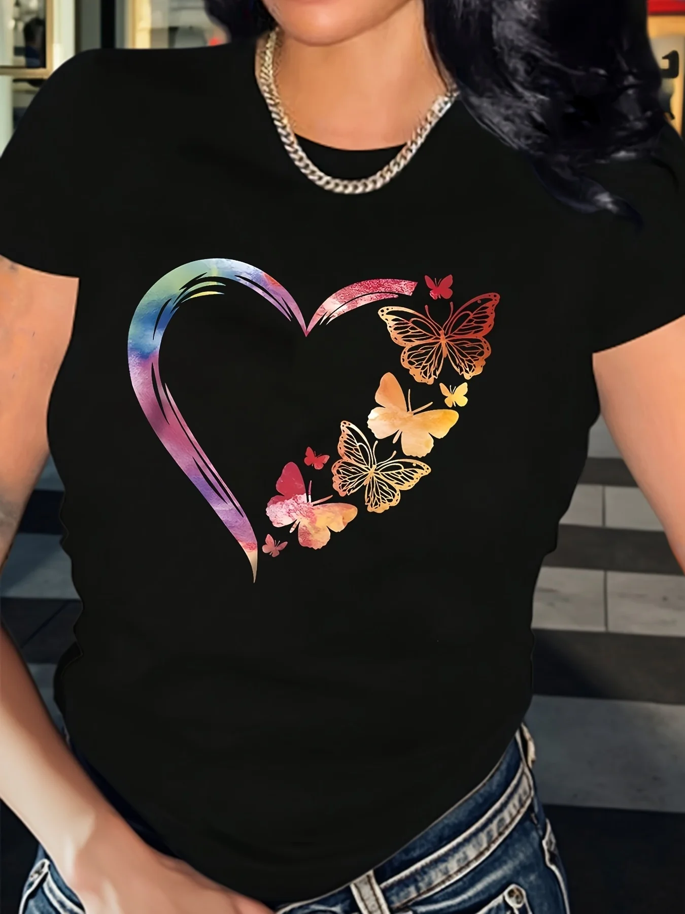 블랙 라운드넥 컬러풀 하트 나비 패턴 스트레치 기계세탁 사계절 편안한 탑 다용도 프린트 셔츠