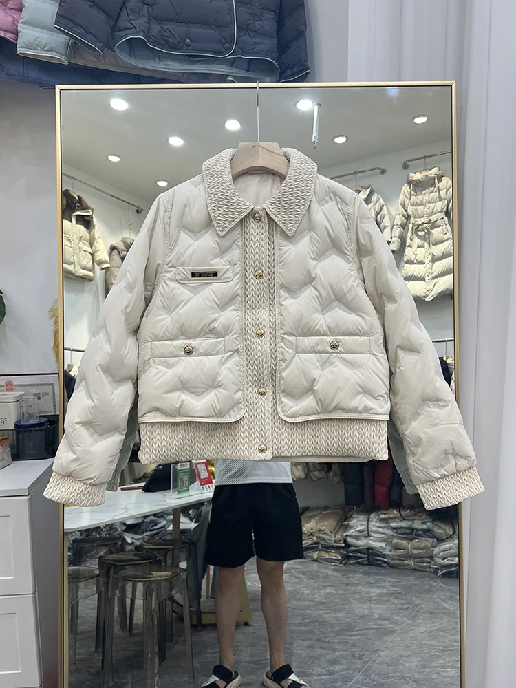 Fashion Lightweight White Duck Down Jacket Women\'s 2024 Winter New Diamond Plaid Gold Buckle Korean Style Elegant Slim Fit Coat