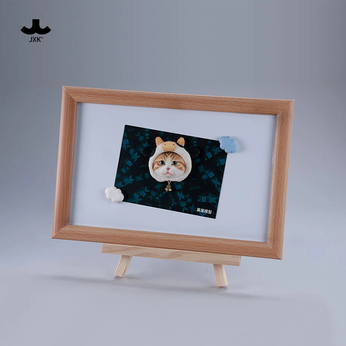 HIPLAY JXK Lindo gato en sombrero de vaca lechera imán estático expertoamente pintado a mano figura de animal realista