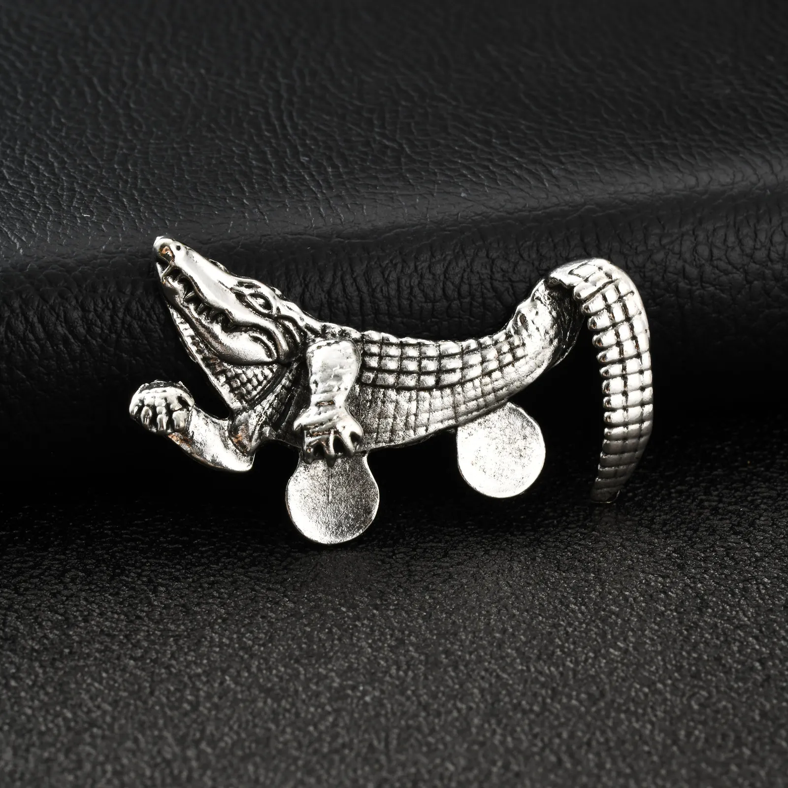 Kreative Krokodil-Oktopus-Brosche ohne Nadel für Herren, Vintage-Anzug-Taschenclip-Brosche, Herrenanzug-Accessoires – Detail 6