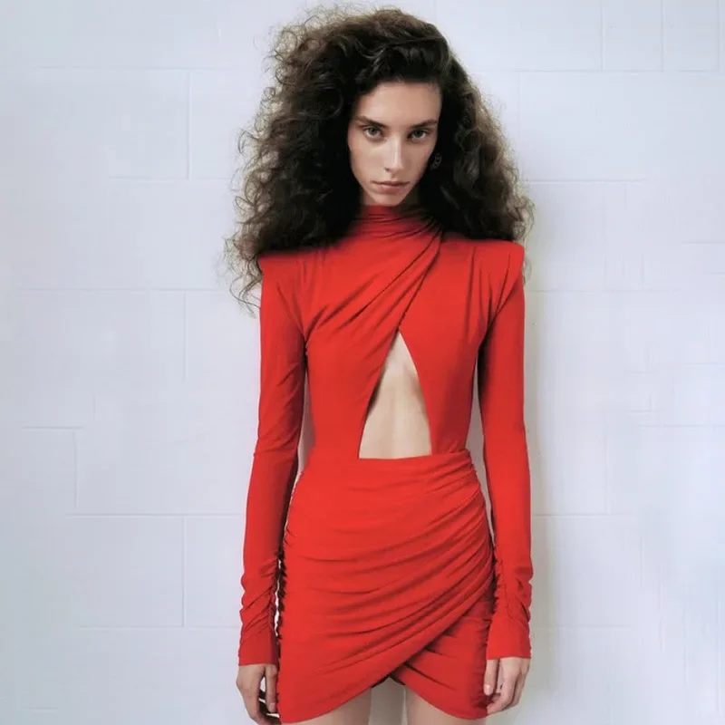 Hohl Sexy Geraffte Kleid Weibliche Dünne Schulter Pads Mode Mini Kleid Zurück Zipper Weibliche Elegante Kleider Hohe Taille