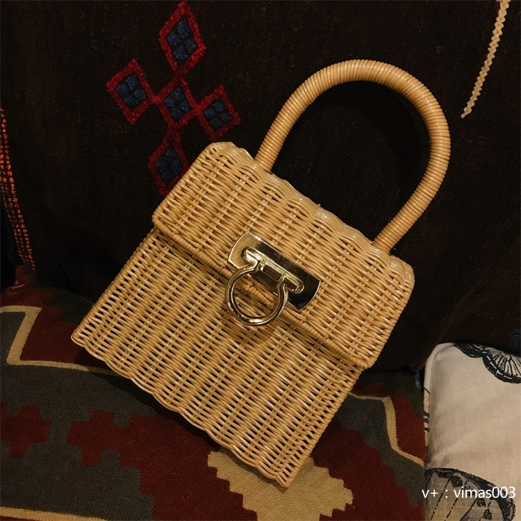 Luxury Women Handbag 2023 New Handle Rattan Woven Bag Straw Woven Women Bag Custom Hand Small Square Bag