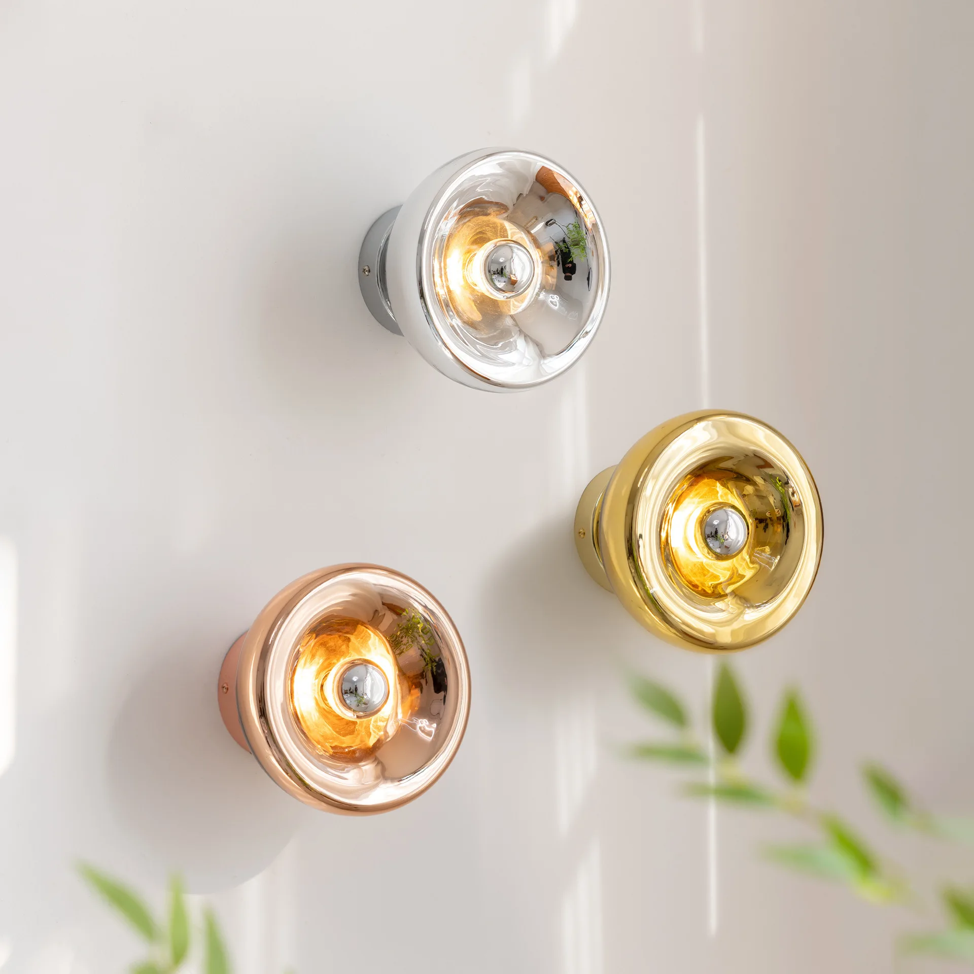 

Настенный светильник для декора спальни, фоновая подсветка для гостиной, атмосферный стеклянный светильник для столовой, прикроватная лампа, современный дизайн