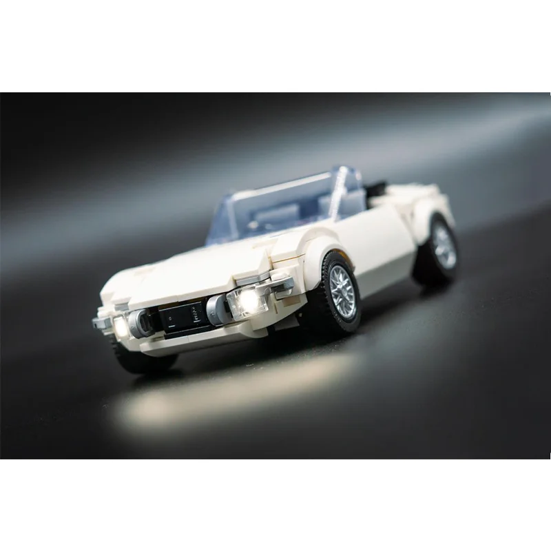 MOC Classic Sports Car Model 313pcs DIY Assembly Building Blocks Set Retro Coupe Vehicle Toy for Adult Collection Home Display
