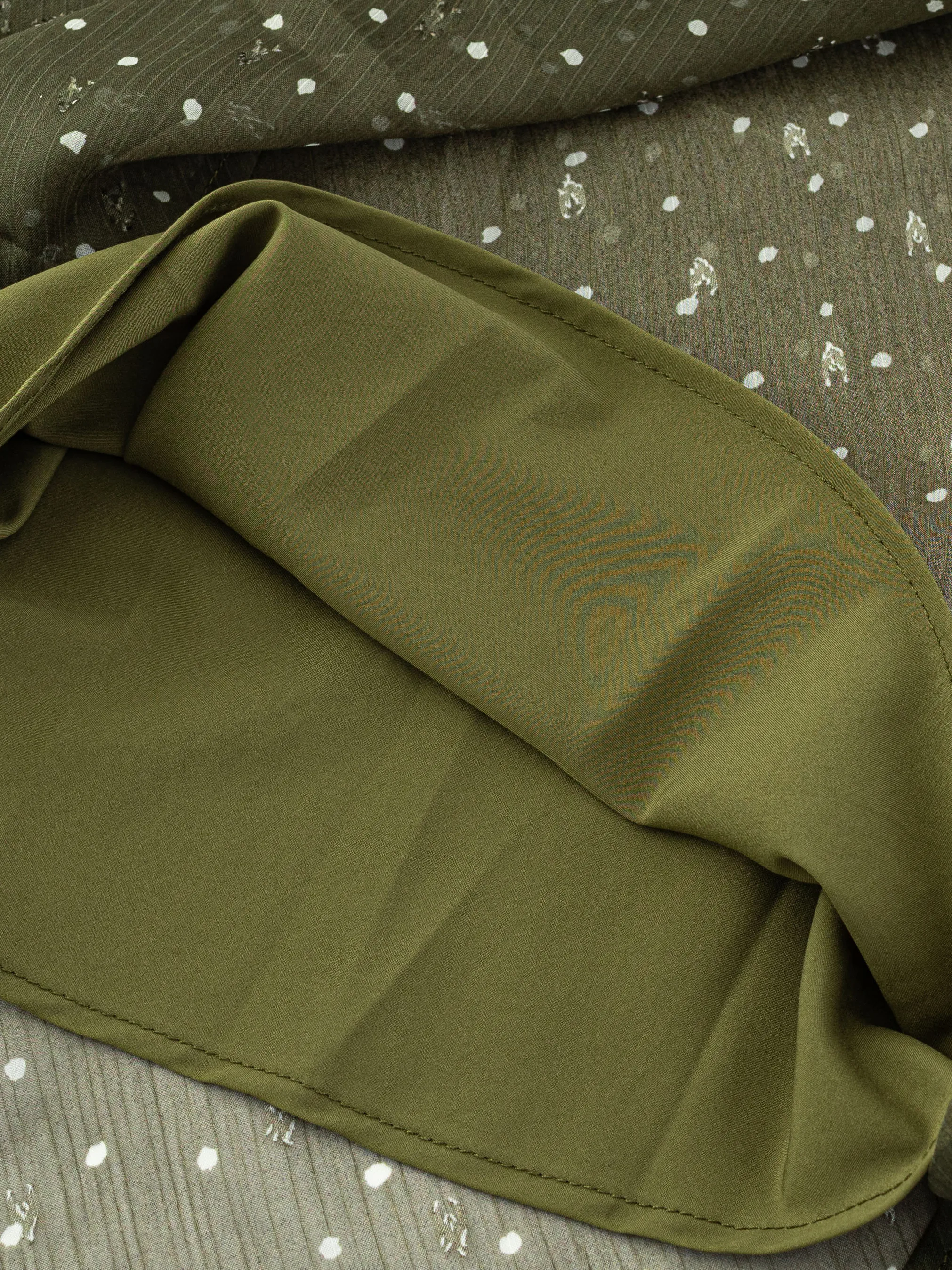 

Сексуальное облегающее платье-халтер с цветочным кружевом, женское чувственное платье с открытой спиной в отпускном стиле, миди-юбка из полиэстера, юбка А-силуэта