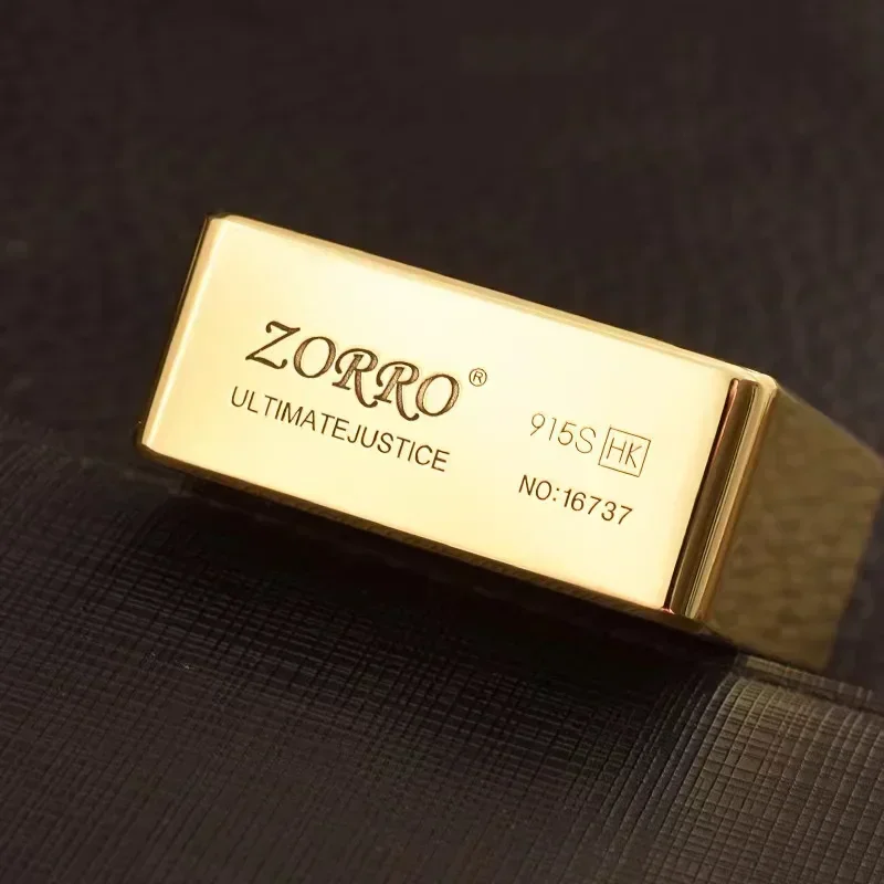 Zorro hand gefertigte verdickte Messing schwere Rüstung Retro-Modell Laser doppelseitige Gravur Kerosin Feuerzeug Werkzeug