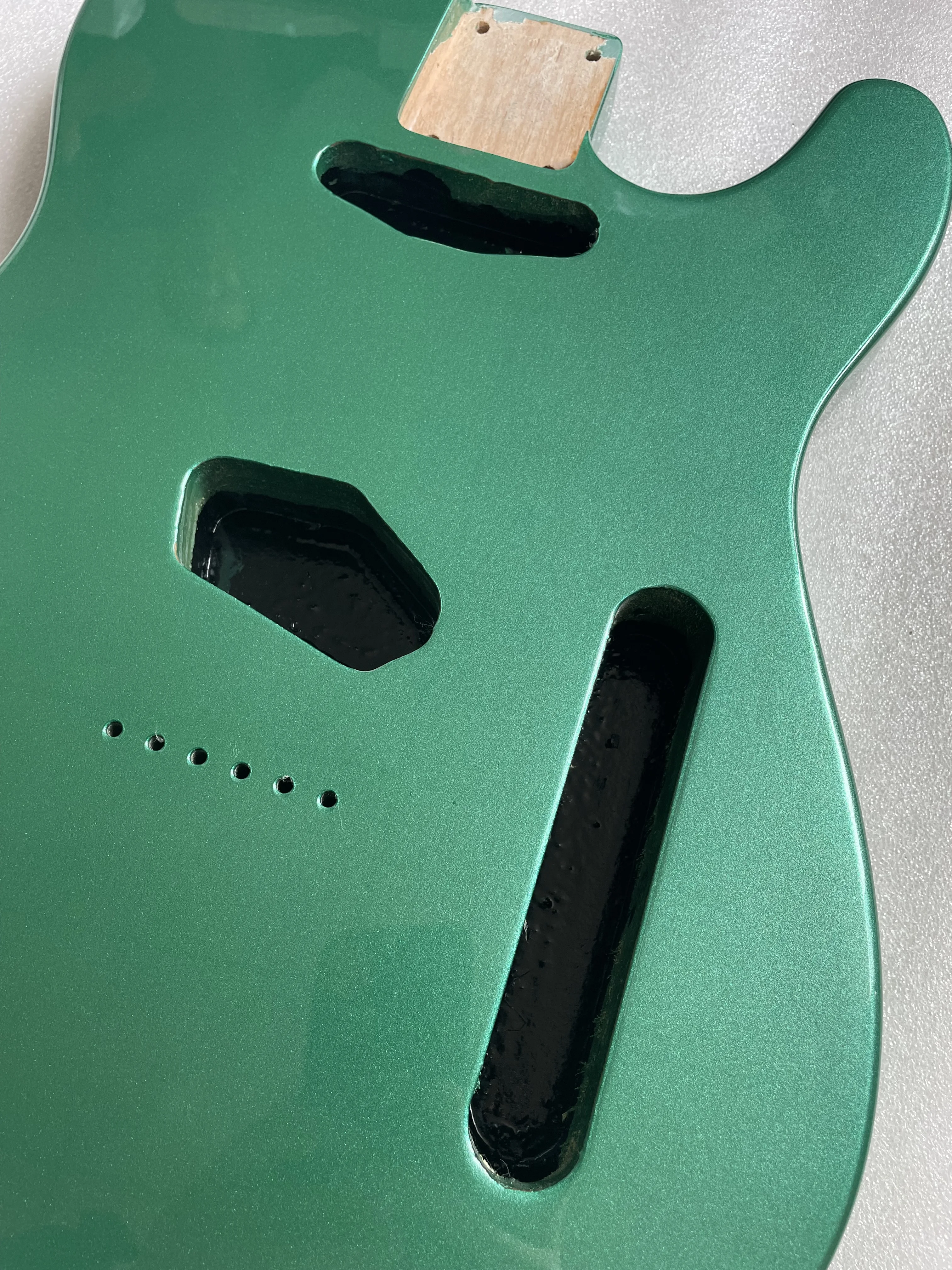 DIY Guitar Body Alder Wood Aged Wooden Barrel, Gloss Metal, Green Piano, Baking Paint, 5.55cm Pocket, New