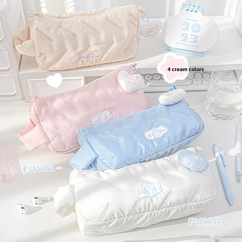 حافظة أقلام سحابة من سلسلة المنتجات الجديدة ذات سعة كبيرة وخفيفة الوزن مملوءة بالقطن حقيبة أدوات مكتبية مقلمة للفتيات