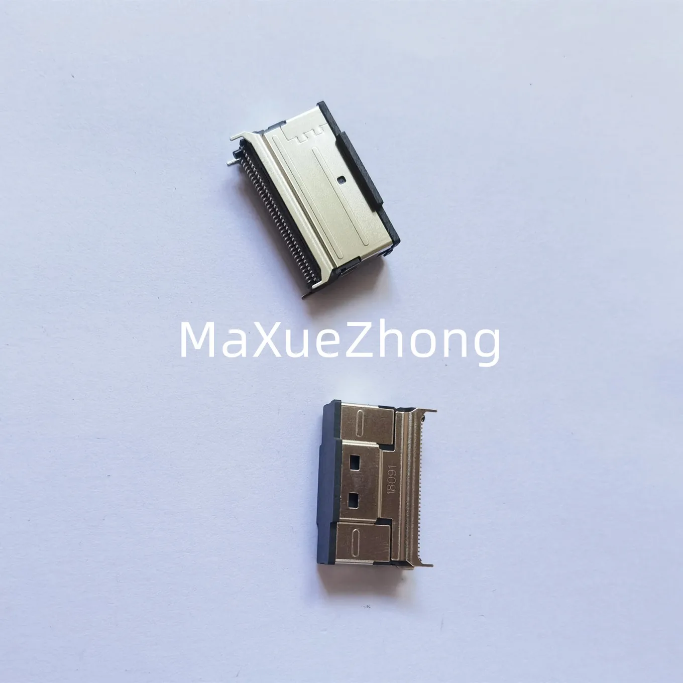 Original new 100% U10BH7422001T 74POS 0.6mm socket connector