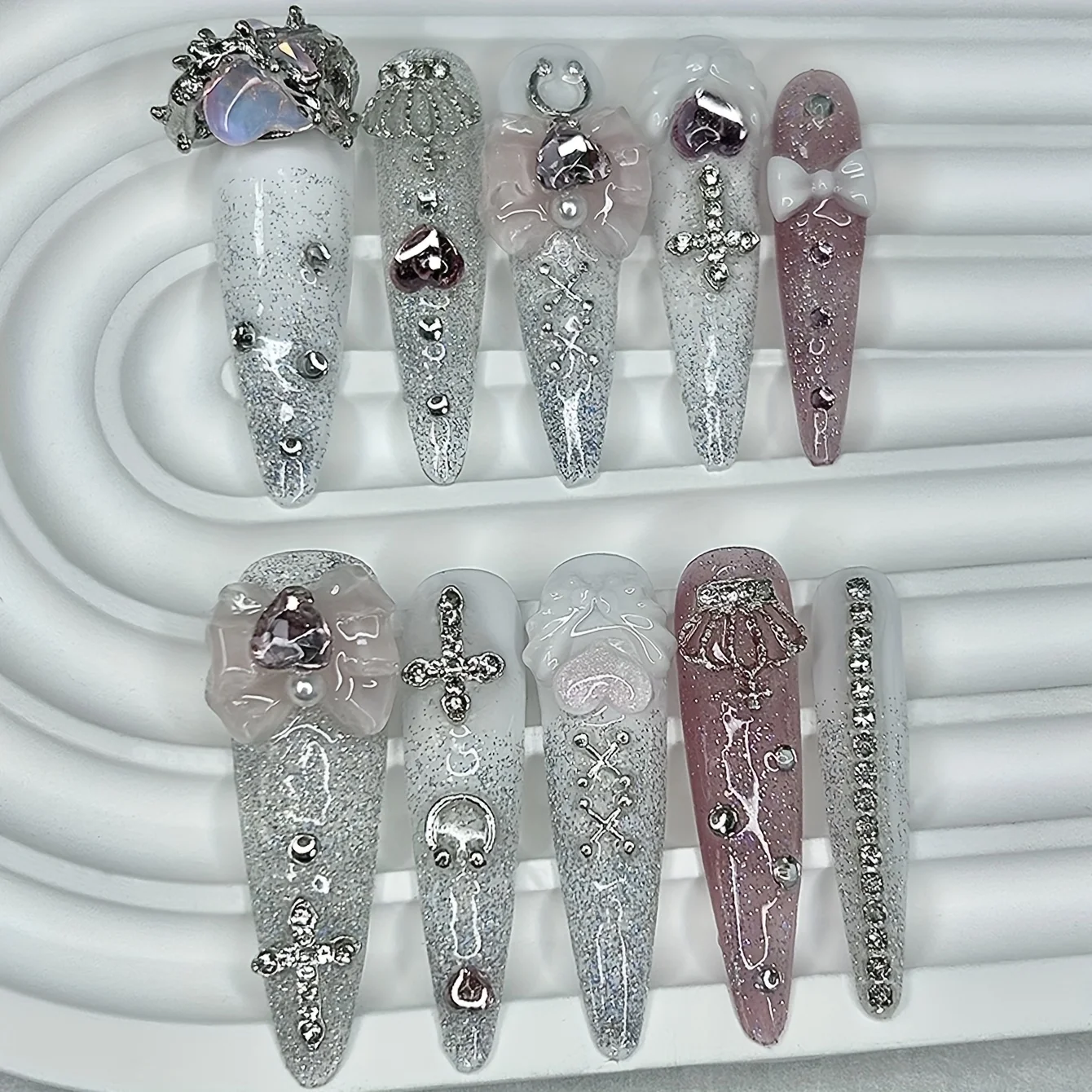 

Y2K японский джирай розовый длинный наконечник ручной работы пресс на ногтях 3D лук Корона крест Gyaru Kei дизайн ногтей Kawaii милые блестящие накладные ногти