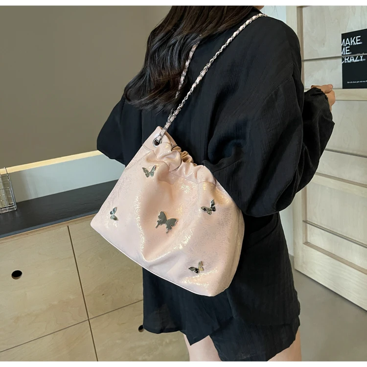 Silver PU Leather Crossbody Bags For Women 2024 Spring Y2k Fashion Female Bucket Bag Lady Chain Shoulder Bag Handbags And Purse image 2