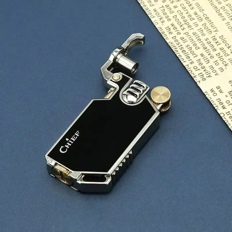 Creative Retro Mechanical Scimitar Kerosene Lighter, Classic Resin Craftsmanship, Small and Portable, High-end Men's Gift