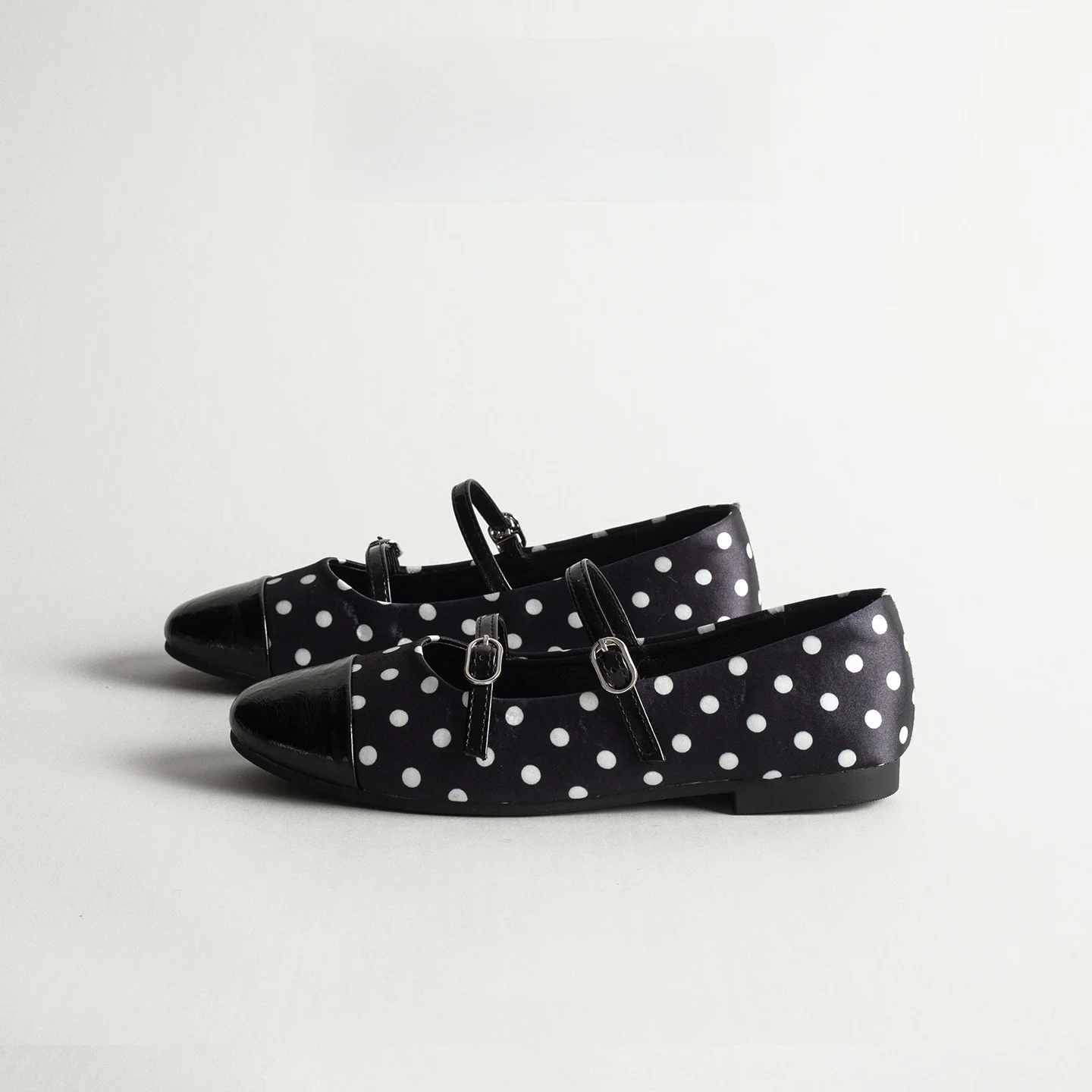 genuine-leather-polka-dot-flat-ballet-single-shoes-women-spring-versatile-mary-janes-soft-bottom-fashionable-with-skirts