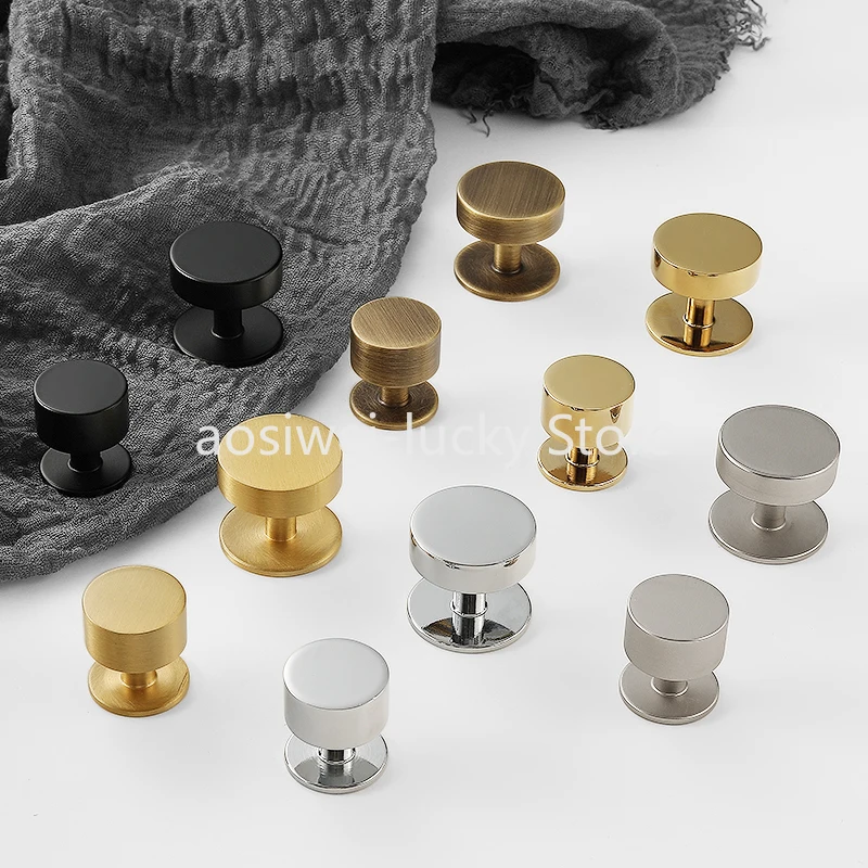 Manija de puerta de armario sólida de latón puro americano moderno, manija de un solo orificio para puerta de gabinete de cobre puro Simple de lujo con luz Retro