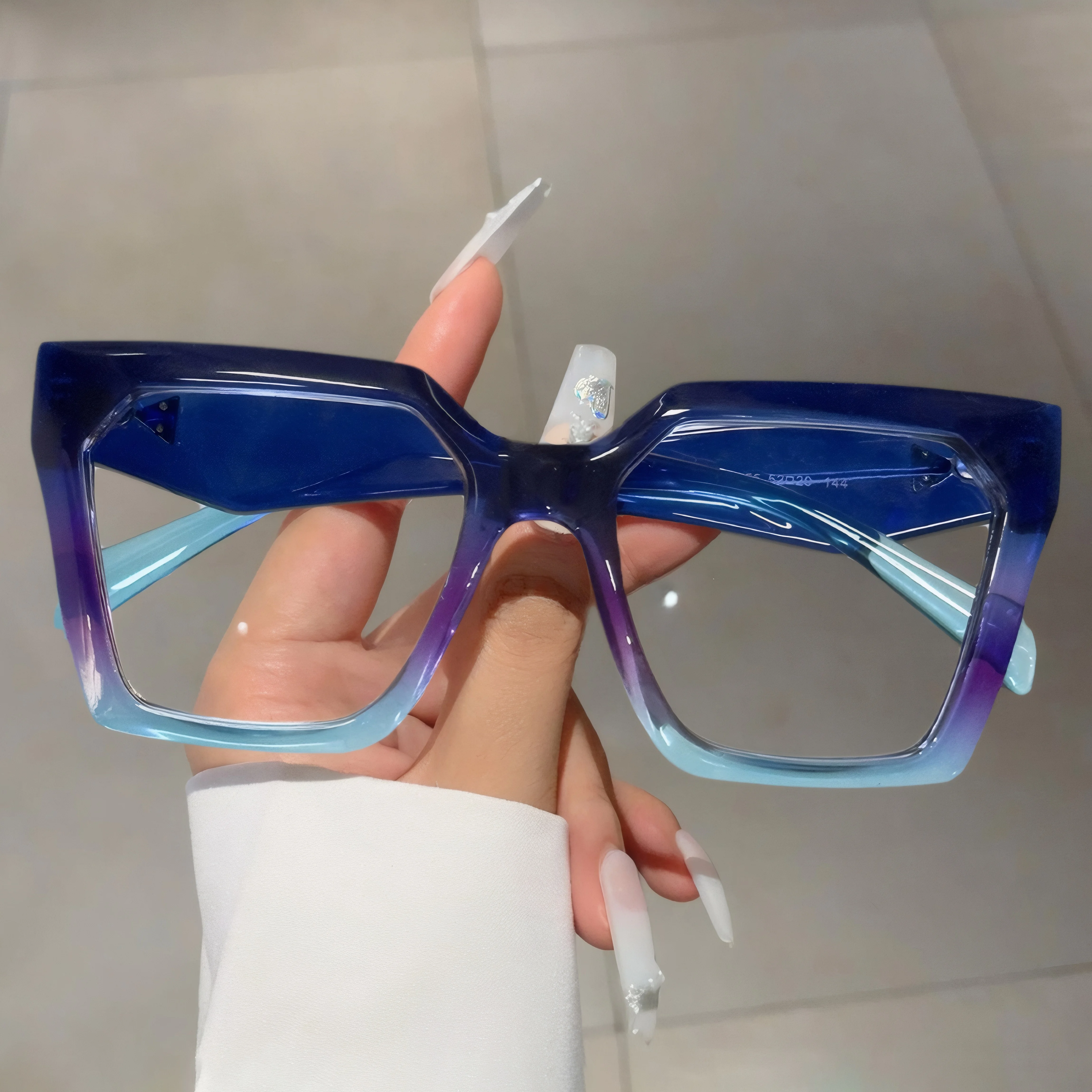 2025 New Oversize Square Frame Glasses for Women Trendy Fashion Style Colorful Frame Shades