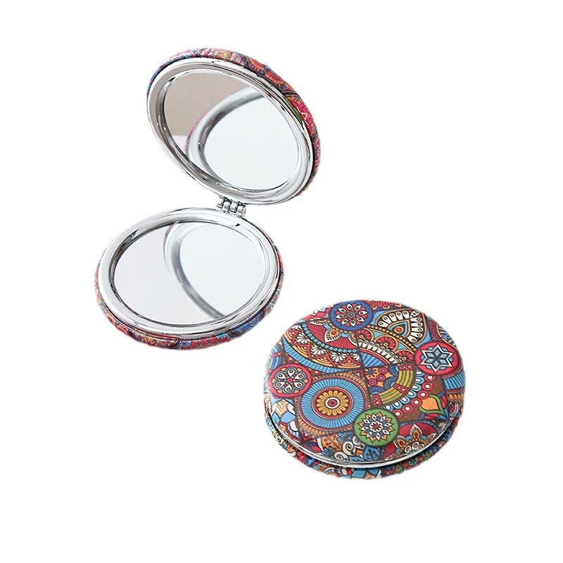 Gruby, okrągły lusterko w stylu boho vintage z ramą z PU, składane, dwustronne, kompaktowe, idealne w podróży i do torebki.