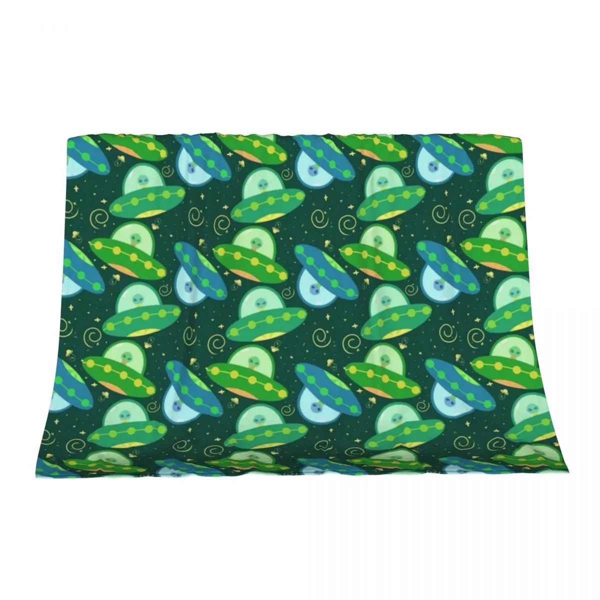 

Aliens Throw Blanket Flannel Loose bed plaid Summer Blankets
