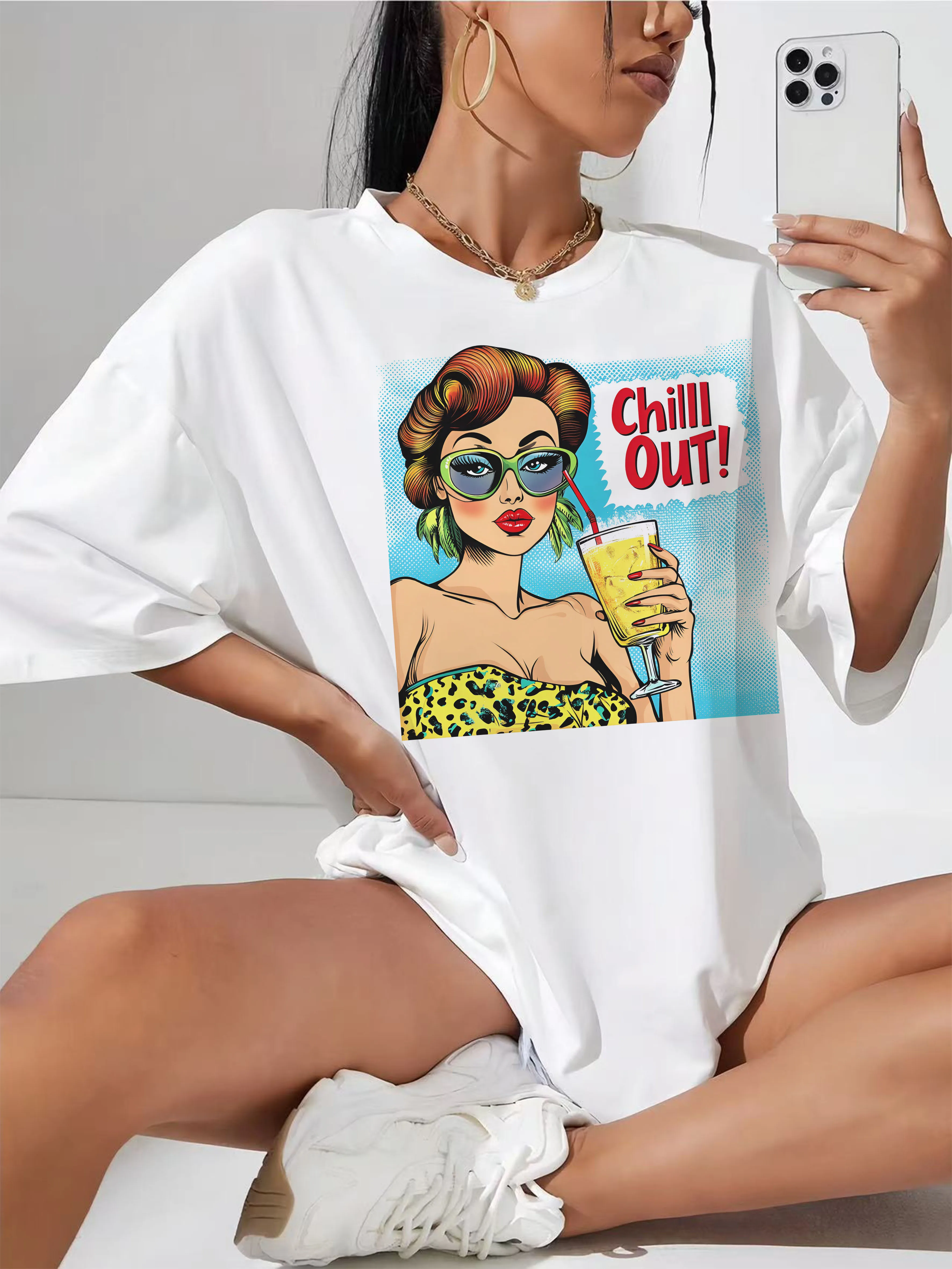 

Retro-Pop-Art-Comic-Summer Women's White T-Shirt Loose Fit Round Neck Comfortable Trendy for Summer Wear