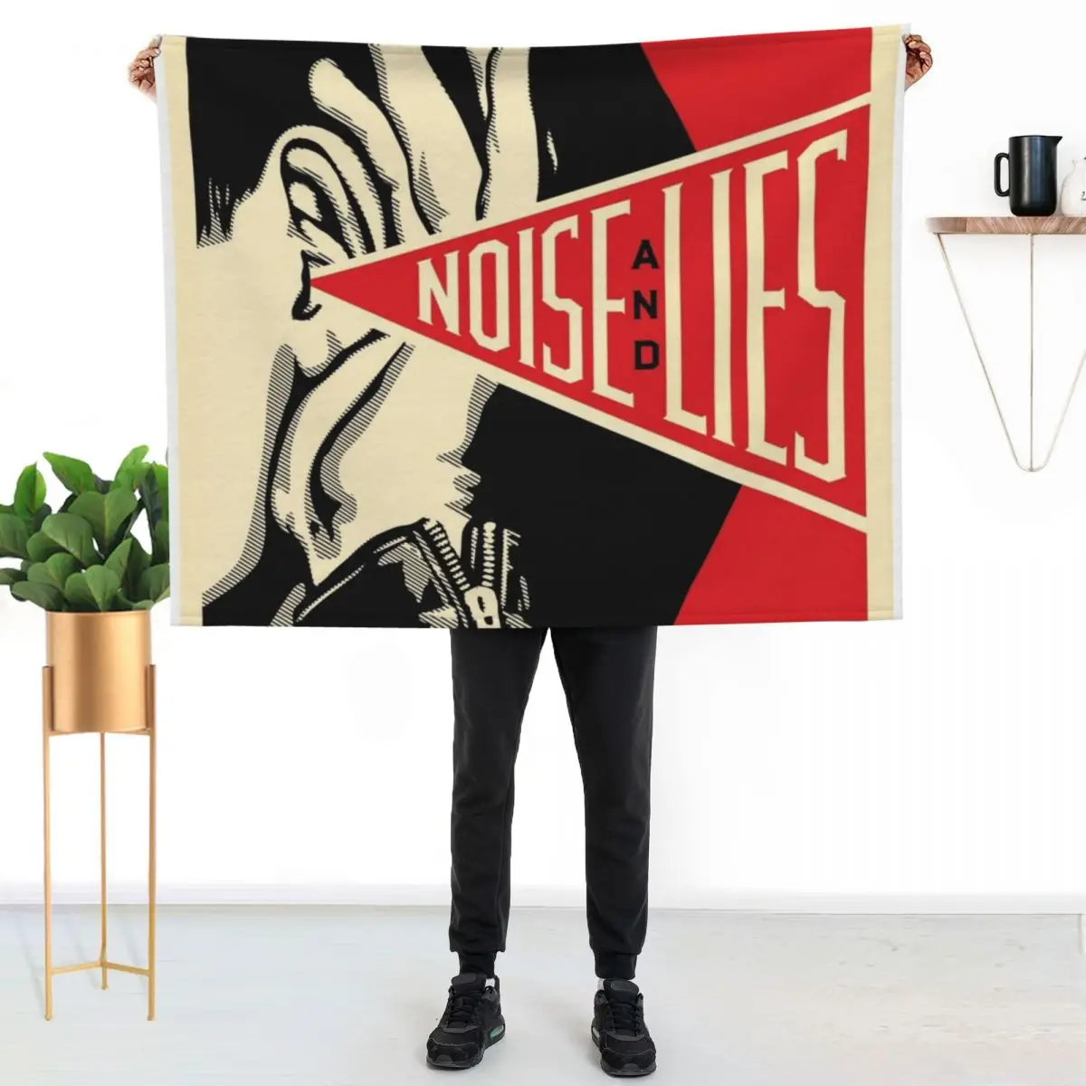 shepard fairey noise and lies Throw Blanket Summer Beddings Cute Flannel Softest bed plaid Sofas Blankets