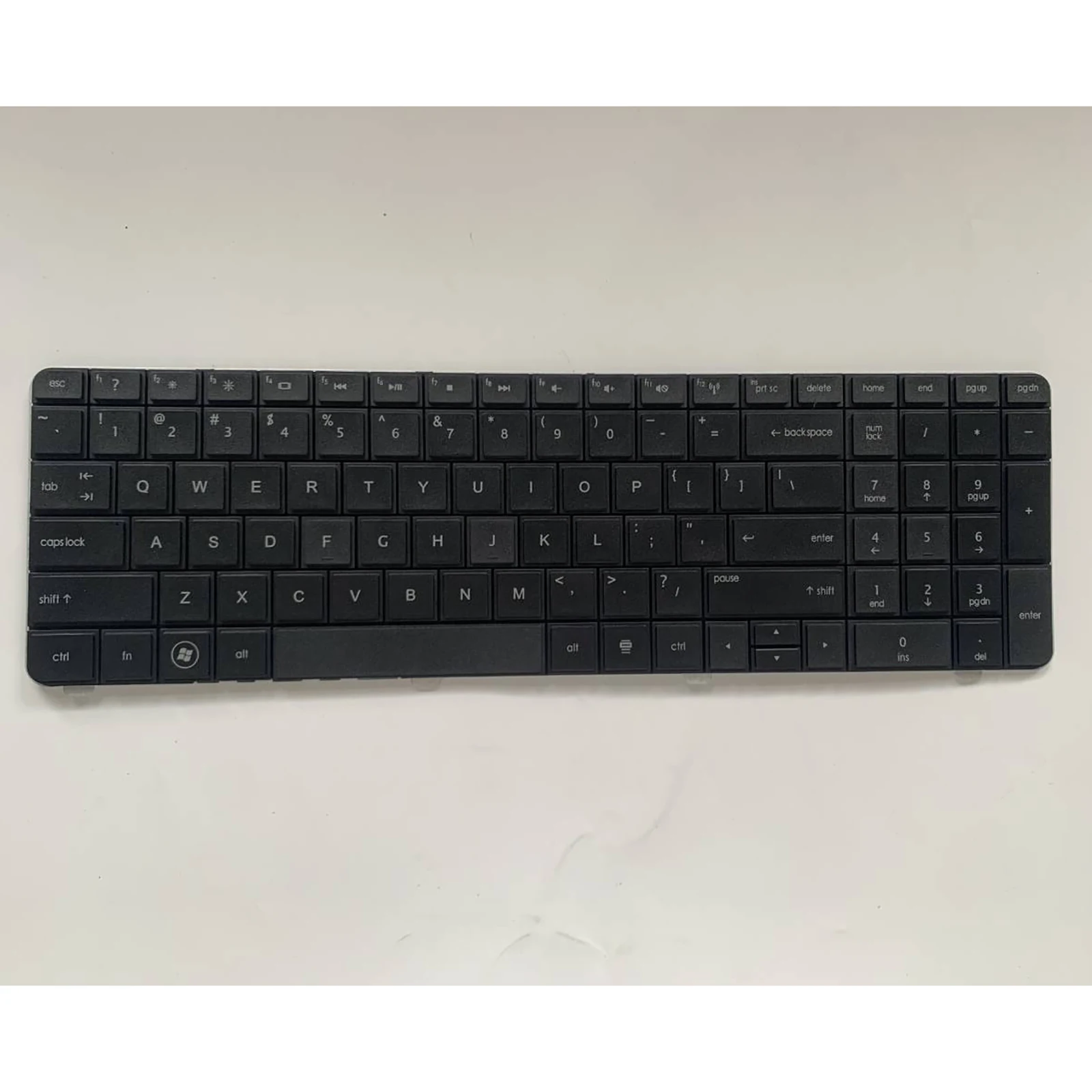 

US Keyboard for Hp Pavilion G72 Presario G72 CQ72 603148-031 no pointer no backlight