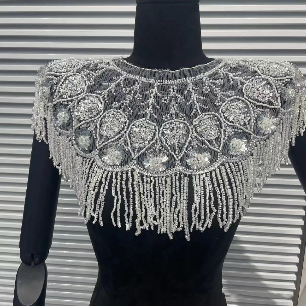 

Ручная работа из бисера, хрустальное стекло, шаль с кисточками и бриллиантами, свадебное платье, тканевые нашивки Cheongsam