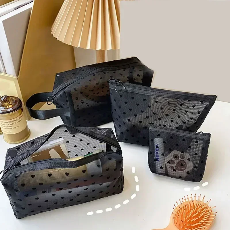 1pcs Women\'s Mesh Makeup Bag Cosmetic Bags Travel Toiletry Wash Case Handbag Organizer Female Storage Make Up Cases Heart Print