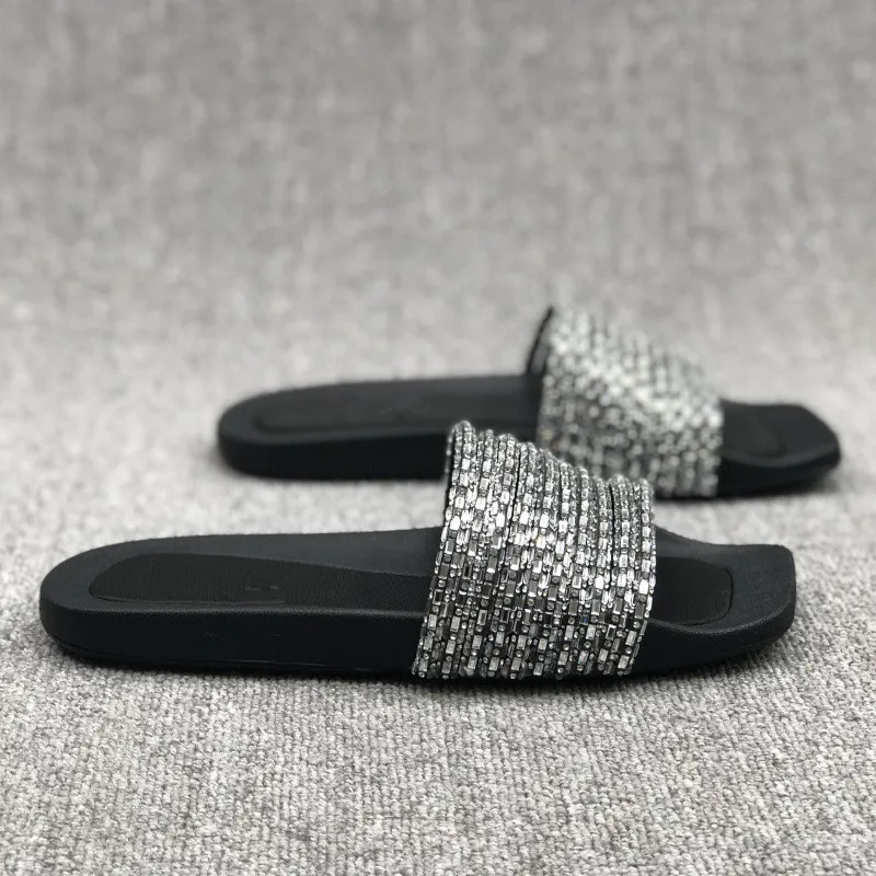 

Summer Sandals For Women Shoes Flat Bottom Water Diamond Slippers Outdoor Women's Beach Sparkly Slides Casual Bottom Slippers