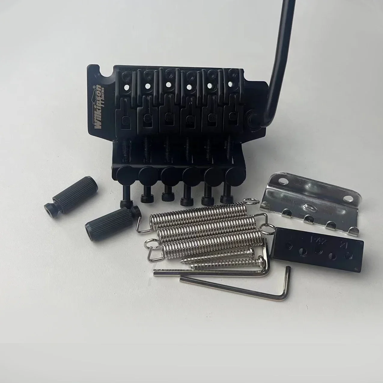 

WODL1 6-String Electric Guitar Double Locking Tremolo System Bridge 42mm R2 Nut Black