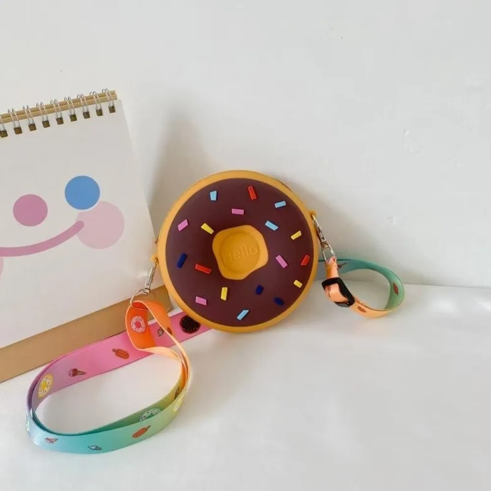 Mini Size Donut Crossbody Bag Adjustable Strap Zipper Closure Mini Snack Bag Rainbow Design Silicone Material