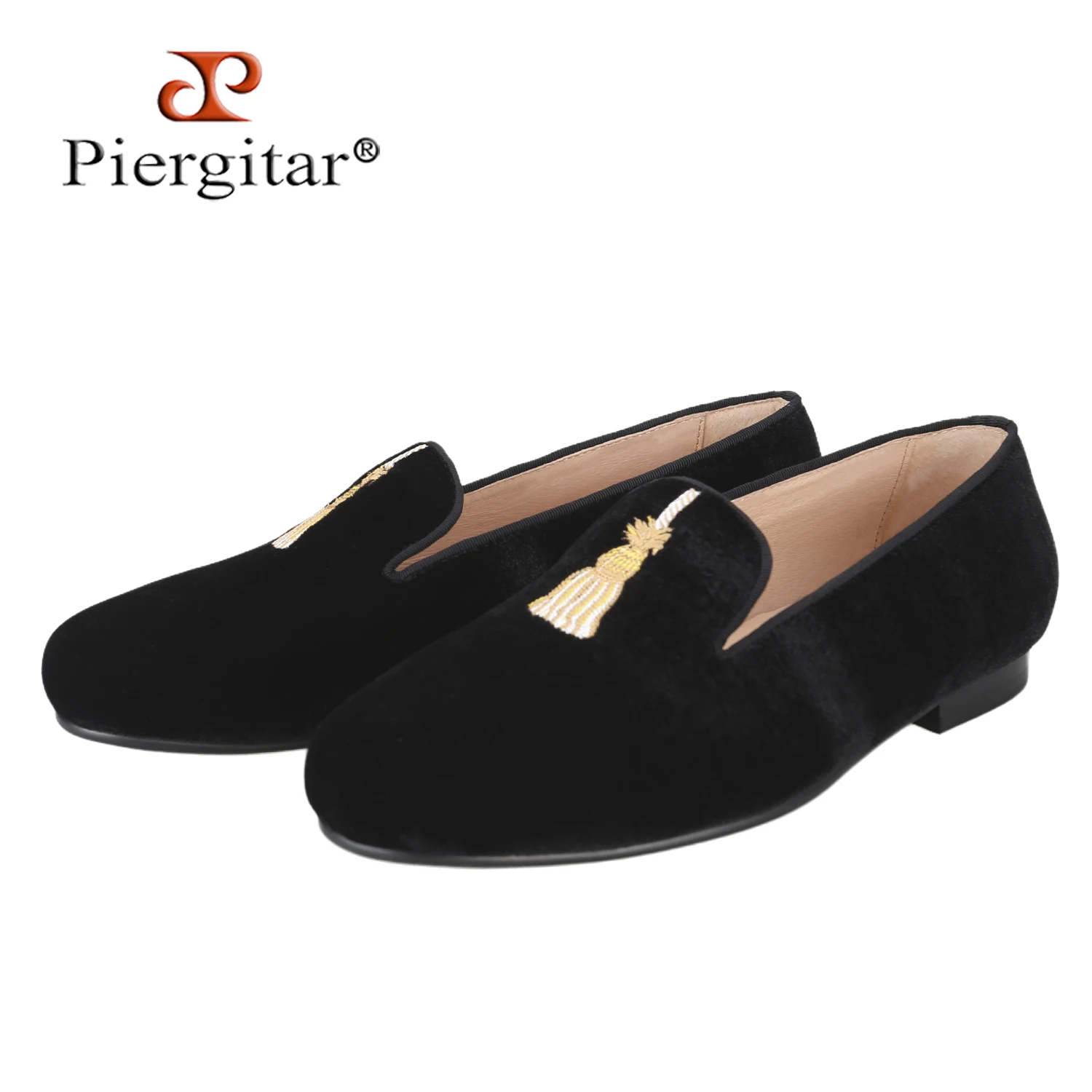 

Piergitar Handmade Black Velvet Loafers With Customized Tassels Embroidery For Fashion Party Wear Slip-On Men's Smoking Slippers