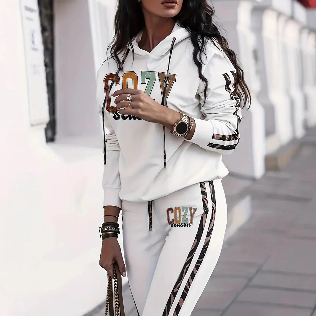 طقم سويت شيرت مطبوع عليه حروف بغطاء للرأس كاجوال للخريف والشتاء للنساء من البوليستر بأكمام طويلة ونمط أنيق ومريح