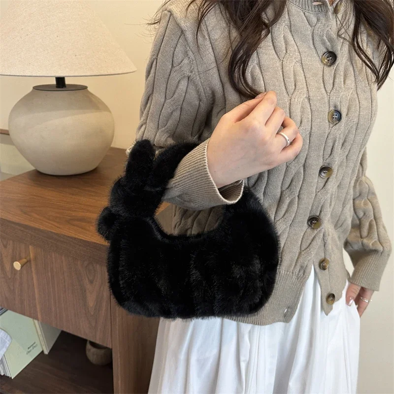 

Women Luxury High End Fashionable Leather Shoulder Bag Daily Elegant Tote Handbag Crossbody Style