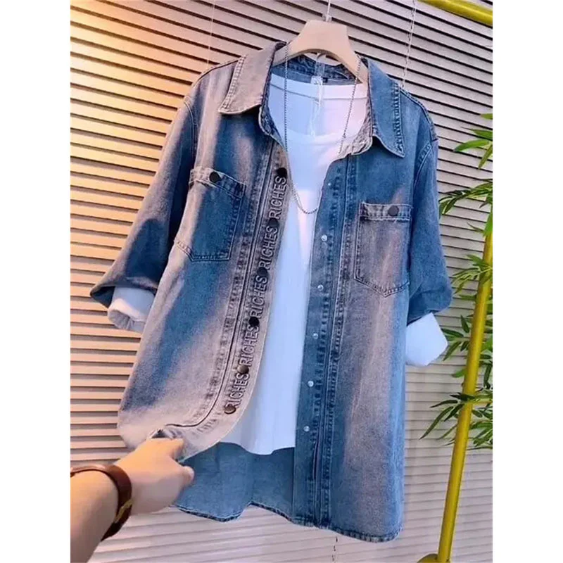 Jaqueta jeans solta para as mulheres, jaqueta jeans com bolso e carta, primavera e outono, novo