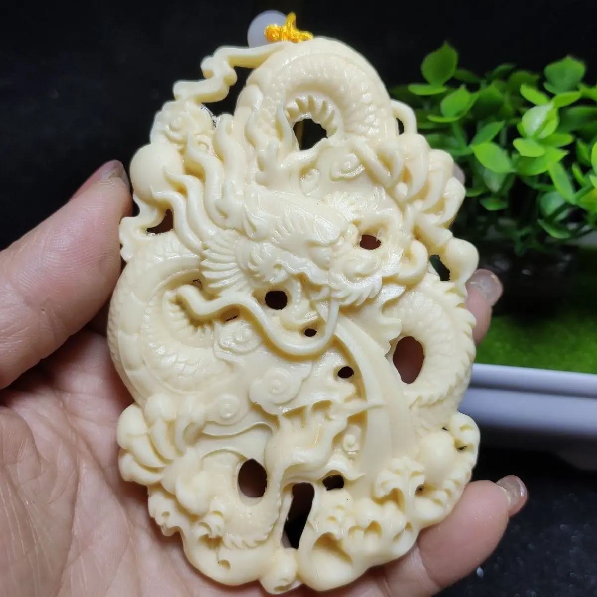 Explosions Ivory Fruit Carving Double-sided Hollow Dragon Brand Ethnic Style Car Hanging Pendant for Men and Women Ornaments