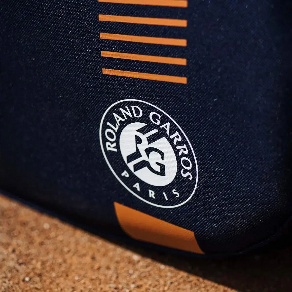 Wilson 2024 Navy 3-6pcs Tennis Racket Bag Super Tour Nylon Large Tennis Bag for 3-6 Racquets With Two Compartment - Image 6