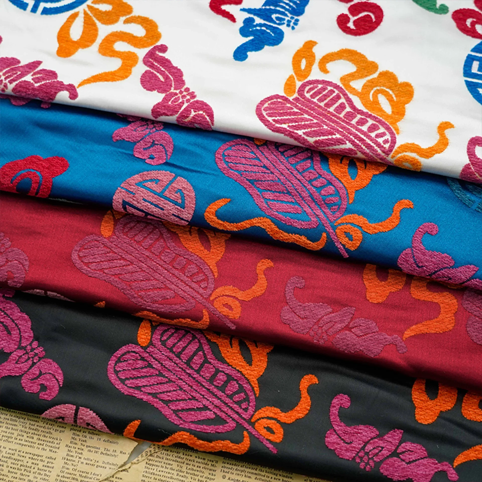 

Autumn Winter Colorful Chenille Jacquard Fabric Chinese Style Cheongsam Vest Jacket Clothing Making Fabric