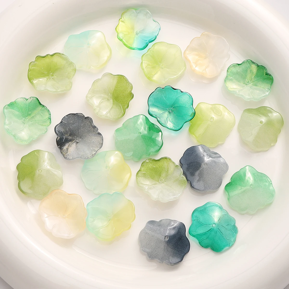 ZW43 22x24mm 10Pcs Colorful Glass 3D Lace Lotus Leaf Beads Crafts DIY Phone Chain Unique Workmanship Jewelry Making Accessories