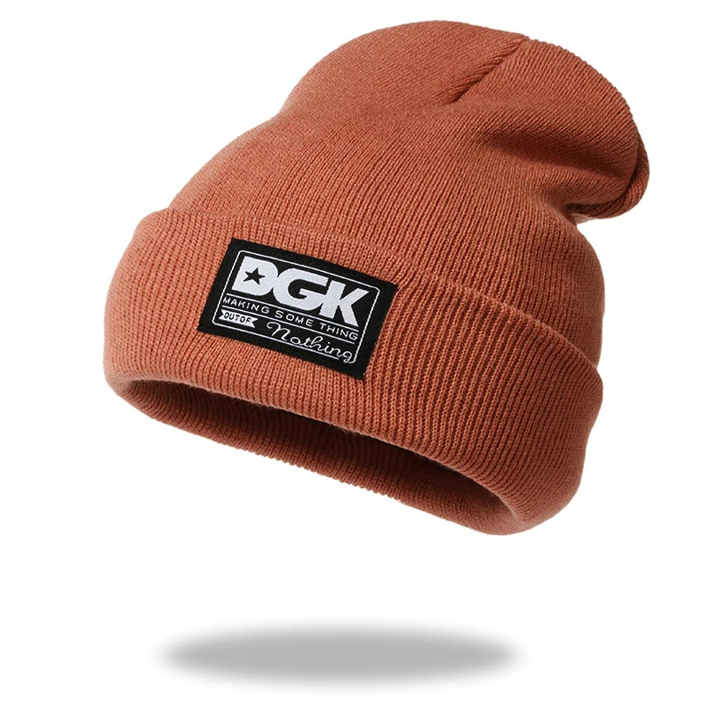 Nowe czapki czapka męska typu Beanie na męska czapka zimowa krótka czapka z dzianiny ciepłe luksusowe kapelusze dla kobiet na co dzień haftowana