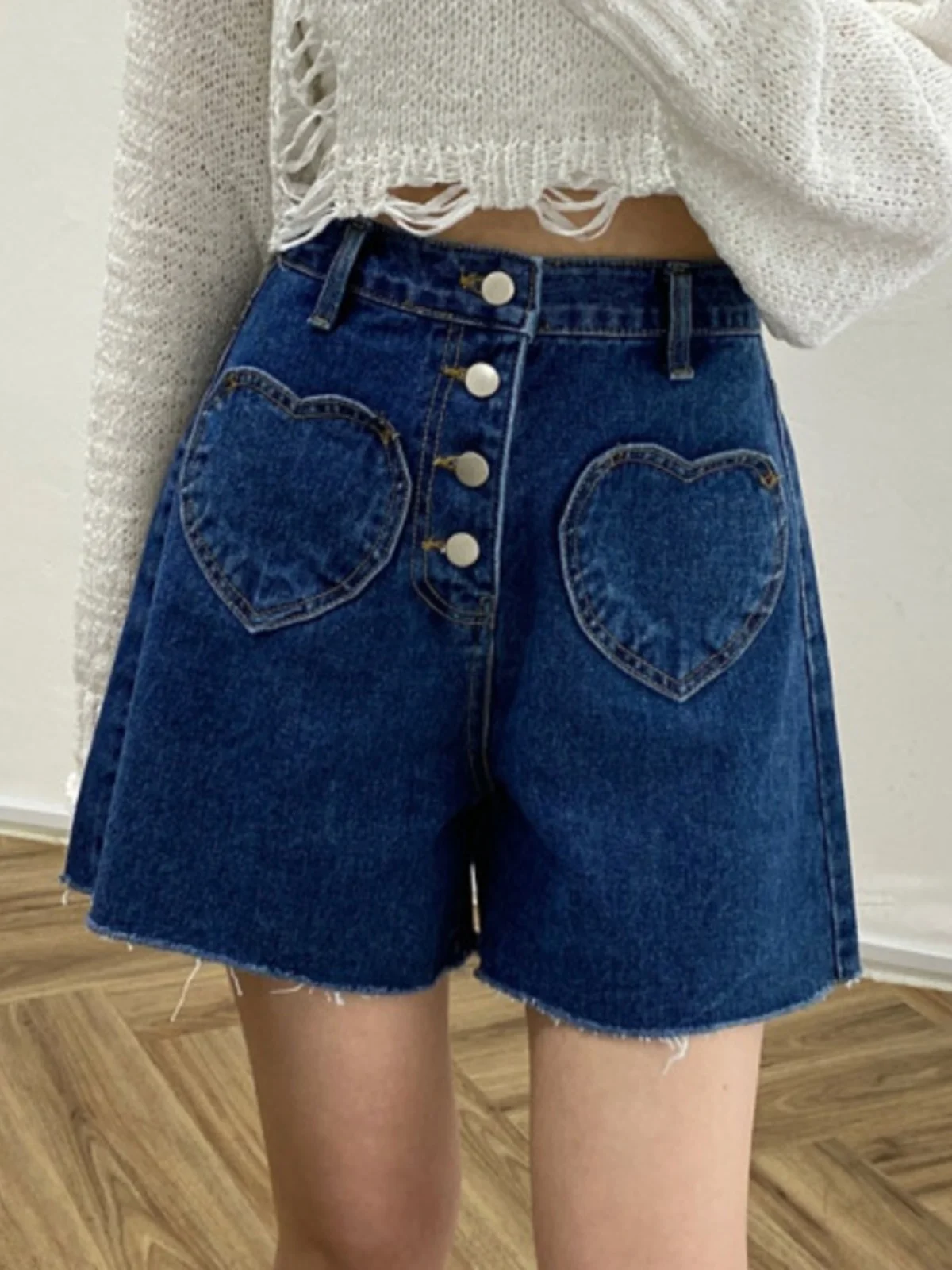 Love Pocket Denim Shorts Women's Summer Korean Button High Waist Raw Edge Wide Leg Pants 2024 New Classic Blue Versatile Shorts