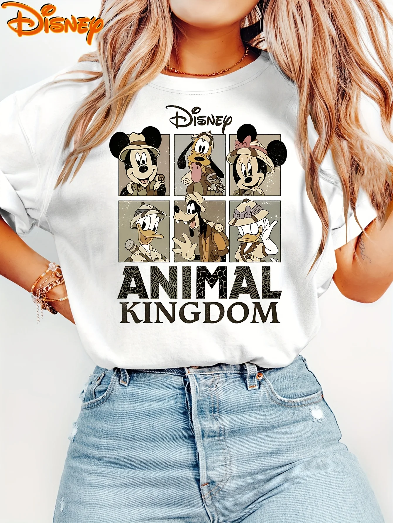 

Disney Women's Retro Style Short Sleeve T-shirt - Animal Kingdom Mickey Friends Pattern Printed Summer Round Neck Casual T-shirt