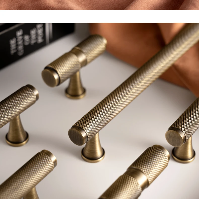 Santaya Solid Antique Brass Diamond-cut Cross Knurl Pattern Bronze Wardrobe Cabinet Handles T-bar Knobs Pitch 320mm Long Pull