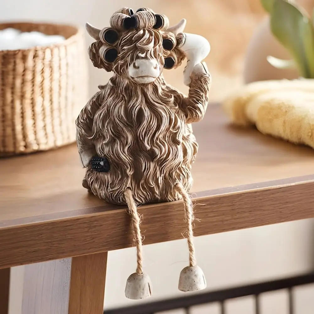 1 Creative Highland Cow Hair-Dryer Statue Ornament, Fun Desktop Decoration, Suitable for Home, Office, Living Room, and Bathroom Decor, Ideal Gift for Christmas/Halloween/Valentine's Day/Mother's Day, No Electricity Required